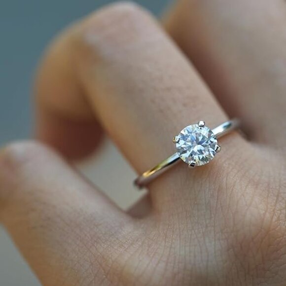 Jamitee Lab Grown Diamond Ring, 1.00 CT Lab Created Diamond Engagement Rings - Picture 1 of 14